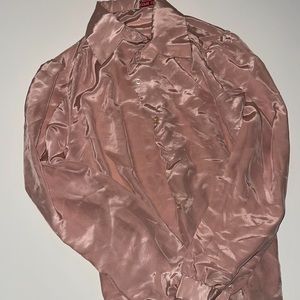 Pink silk button in perfect condition